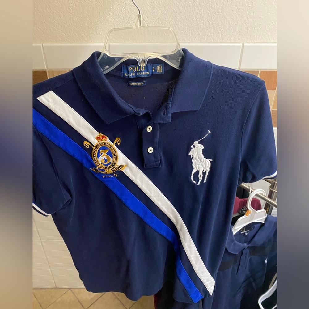 Ralph Lauren Polo shirt. Size - S
